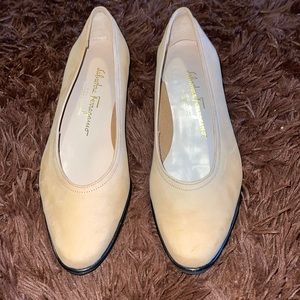 Salvador Ferragamo size 8